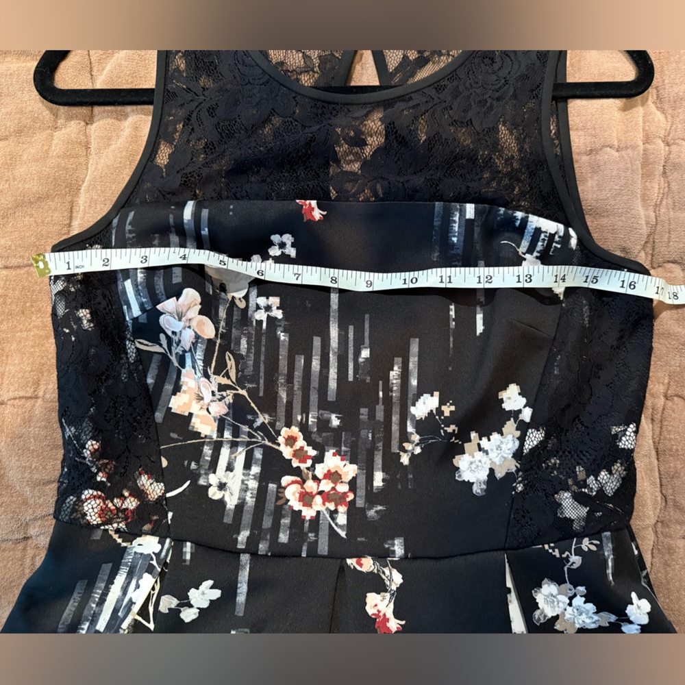WHBM Floral-Print Fit-And-Flare Dress - Picture 9 of 11